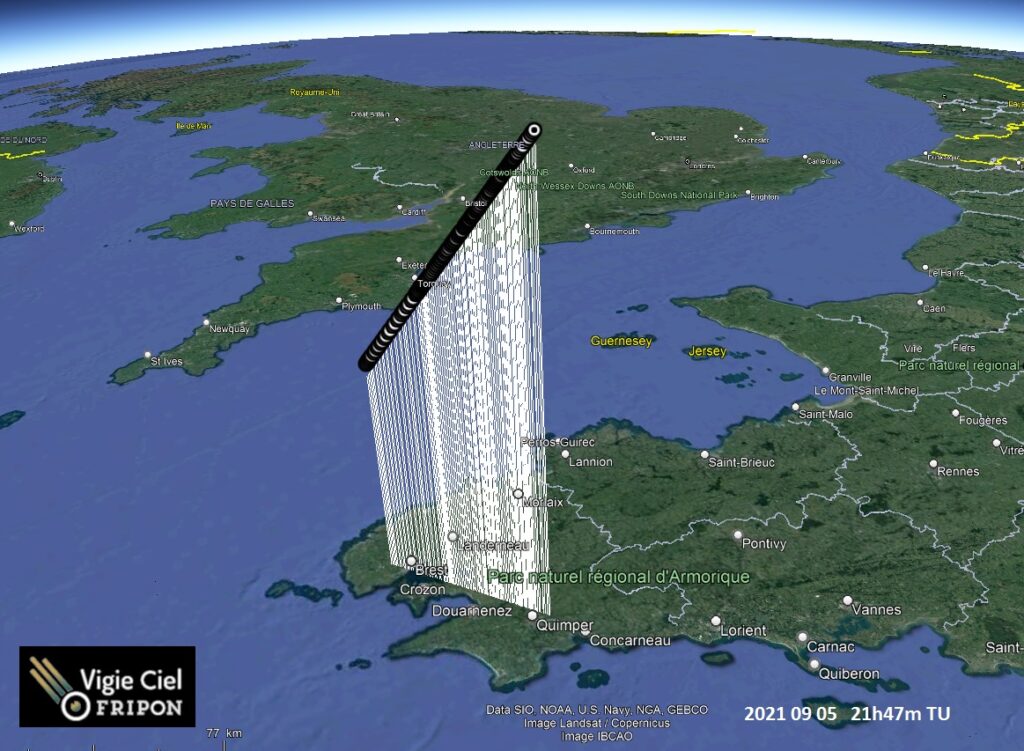  - Entrées dans l'atmosphère d'astéroïdes - Page 7 20210905-Trajectoire-1-1024x751